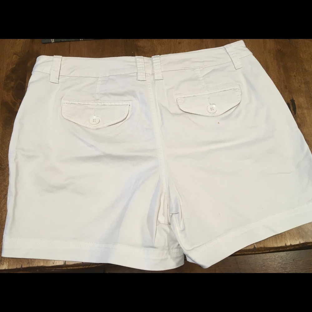 Jr. shorts - Picture 2 of 2